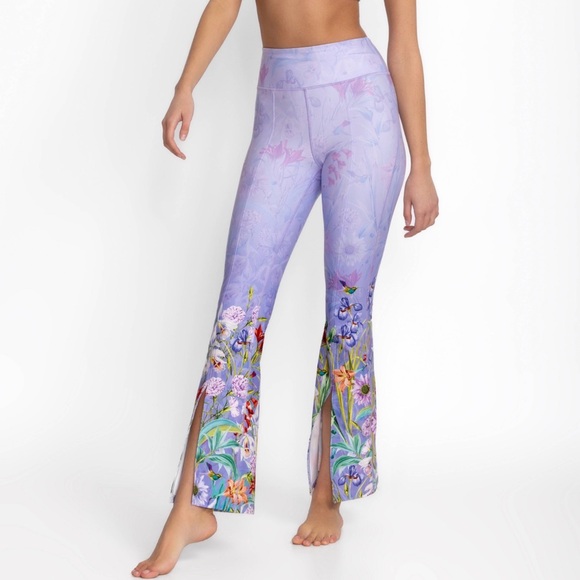 Johnny Was Pants - NWT Designer Johnny Was BEE Active Floral Leggings